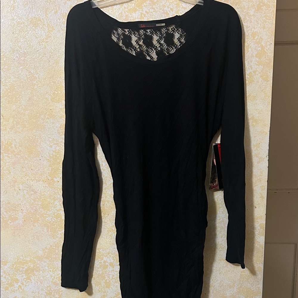 Chic Black Lace Backless Dress
